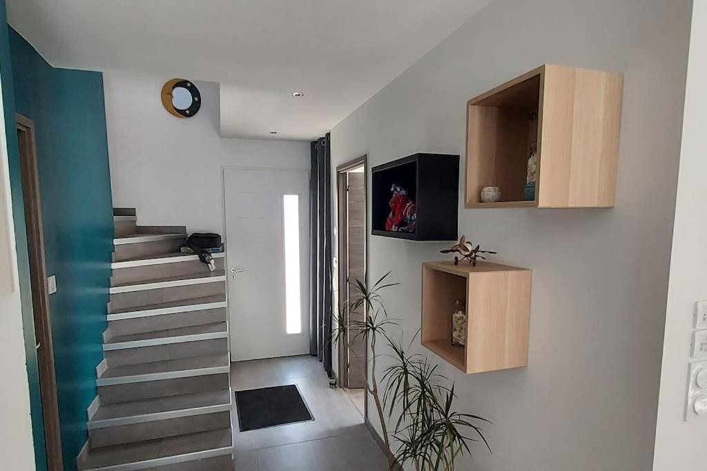 Beaulieu  Villa Garrigue - Piscine, Parking, Maison Entiere מראה חיצוני תמונה