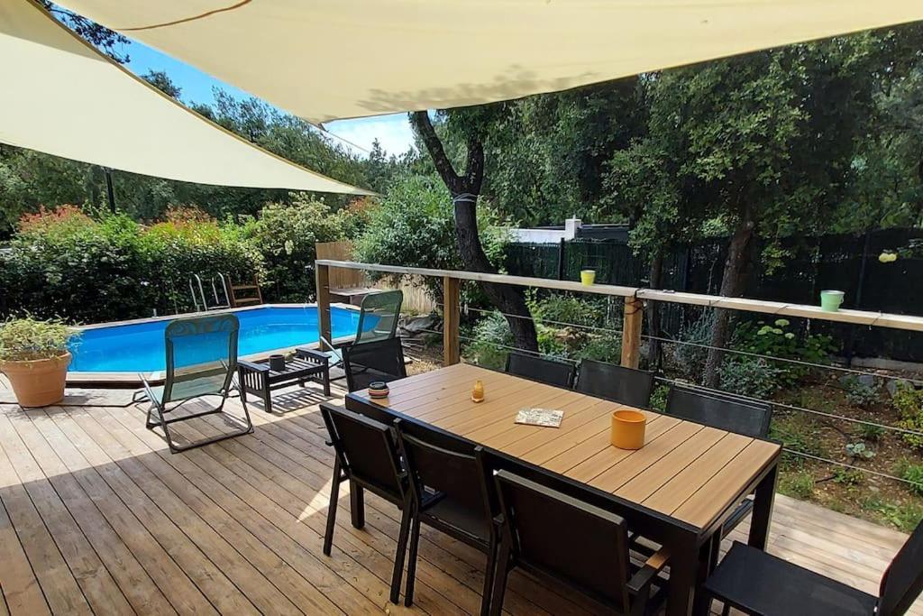Beaulieu  Villa Garrigue - Piscine, Parking, Maison Entiere מראה חיצוני תמונה